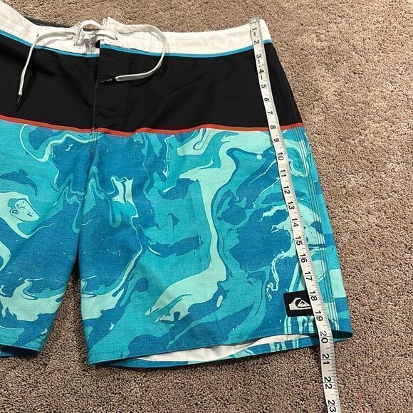 Quicksilver! Boardshorts very good condition size 38! - Picture 3 of 6